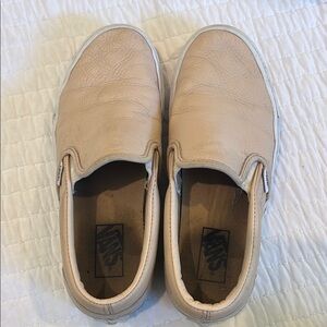 Van’s Classic Slip On in Dusty Rose Leather - 9.5